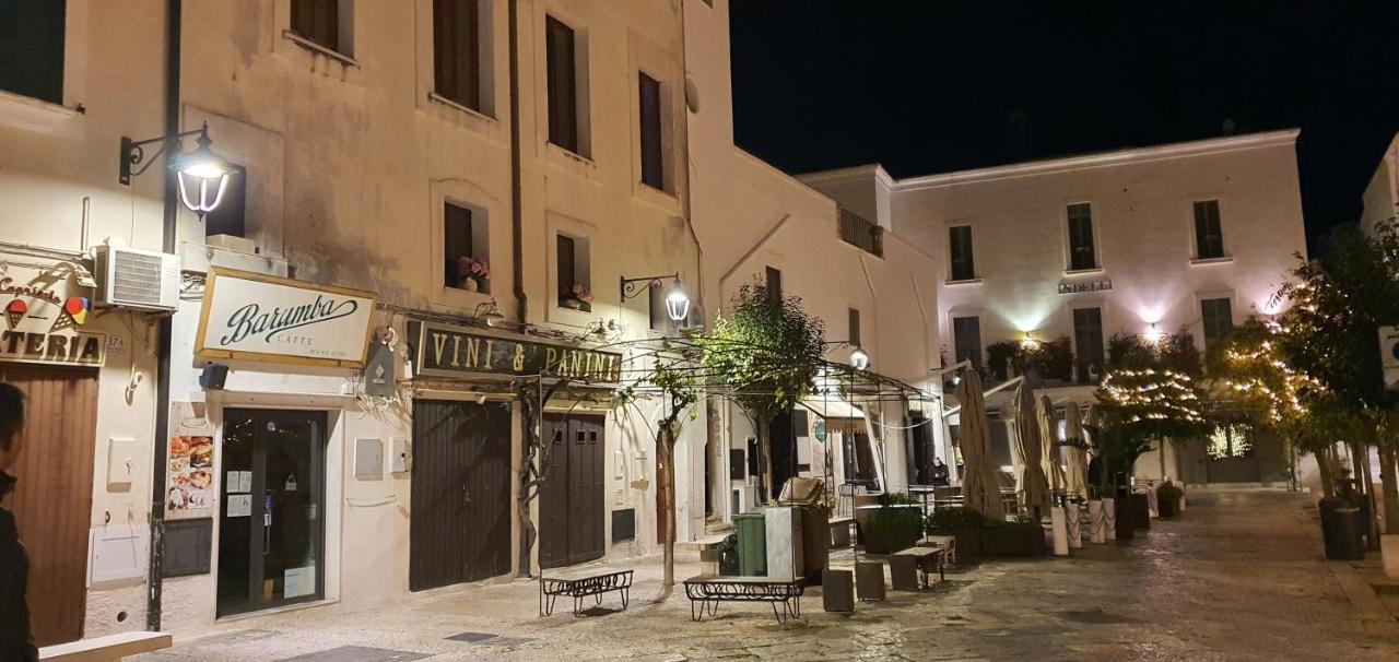 Dimora Nel Cuore Del Centro Storico Di Monopoli Exterior photo